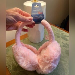 NWT Thermawear Earmuffs.